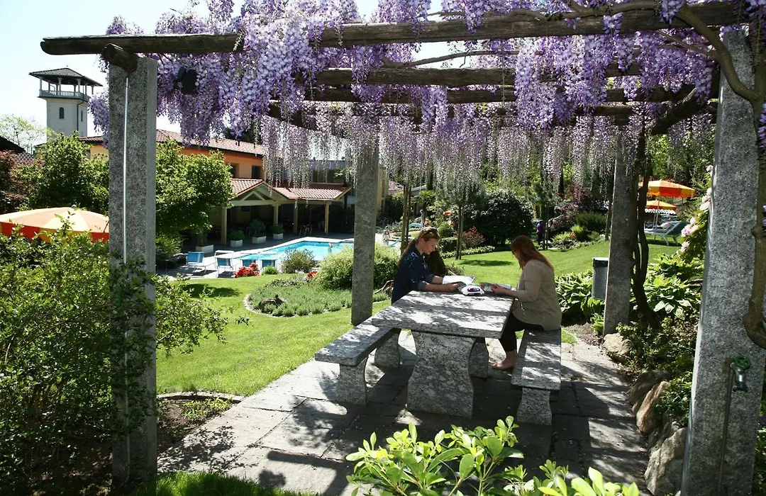 Lugano Savosa Youth Hostel-1